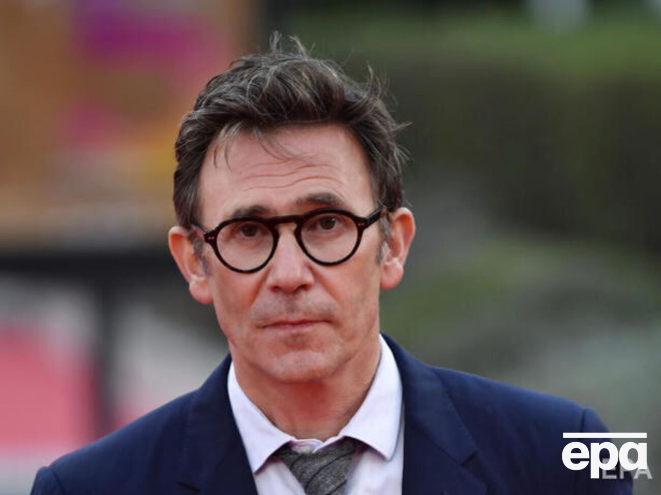 Азанавічус повідомив, що був радий змінити назву фільму, тим самим продемонструвавши підтримку України