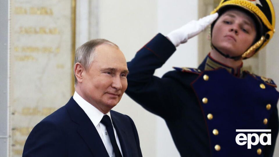 Украинские и западные чиновники сомневаются в склонности Путина к мирным переговорам, подозревая, что это способ выиграть время для наступления российской армии