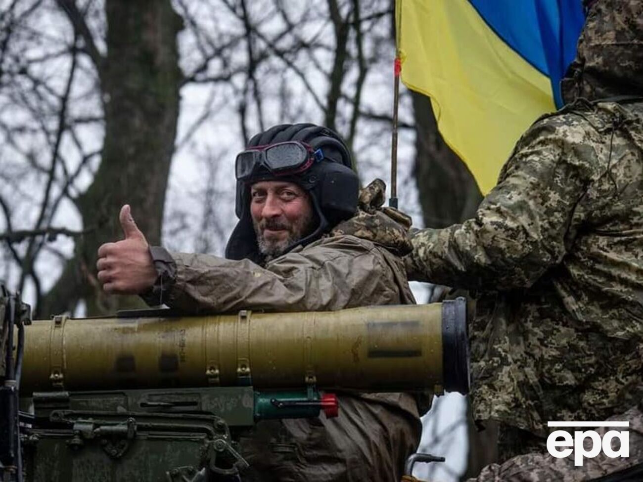 Щойно в Україну надійде важке озброєння, ЗСУ підуть у контрнаступ, зазначив Арестович