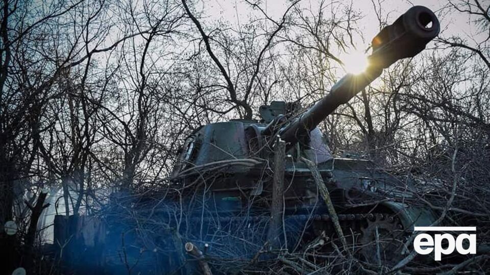 На донецькому напрямку противник веде активні дії по всій лінії зіткнення, зазначають у ЗСУ