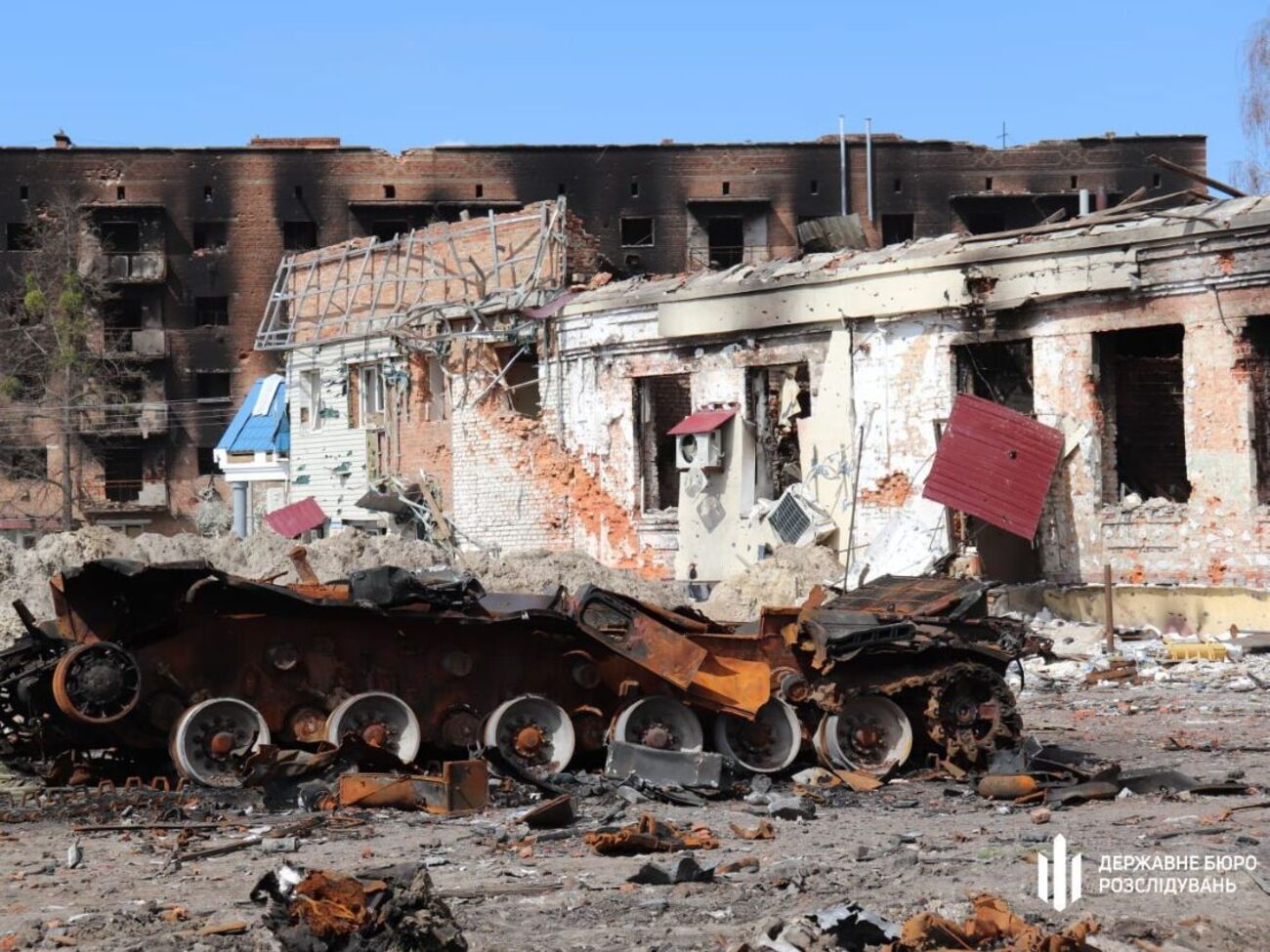 Следователи ГБР осмотрели 154 улицы, поврежденные артиллерийскими обстрелами оккупантов