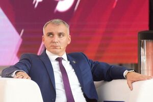 Сєнкевич: Усі, хто може тримати зброю, намагаються навчитися нею користуватися і служити захисту нашої держави