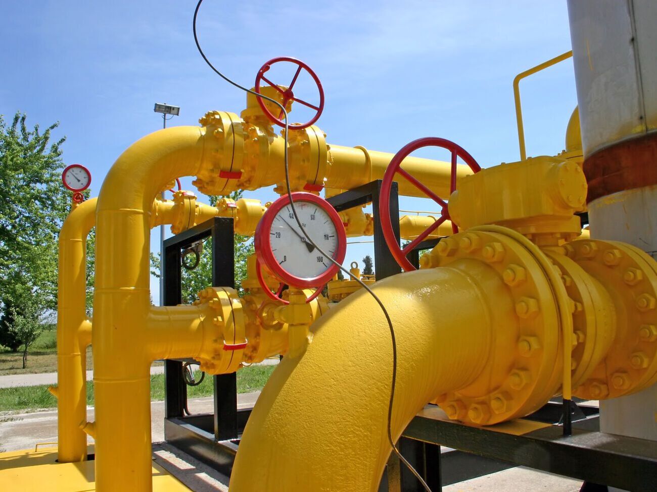 Российские СМИ сегодня сообщили, что якобы Австрия приняла условия РФ об оплате газа в рублях, в Австрии это сообщение назвали фейком