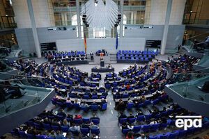Постачання важкого озброєння Україні підтримало 586 депутатів Бундестагу ФРН