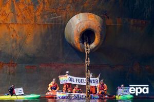 Продолжающийся импорт энергоносителей – это "главная брешь в санкциях", наложенных Западом на Россию, считают в CREA