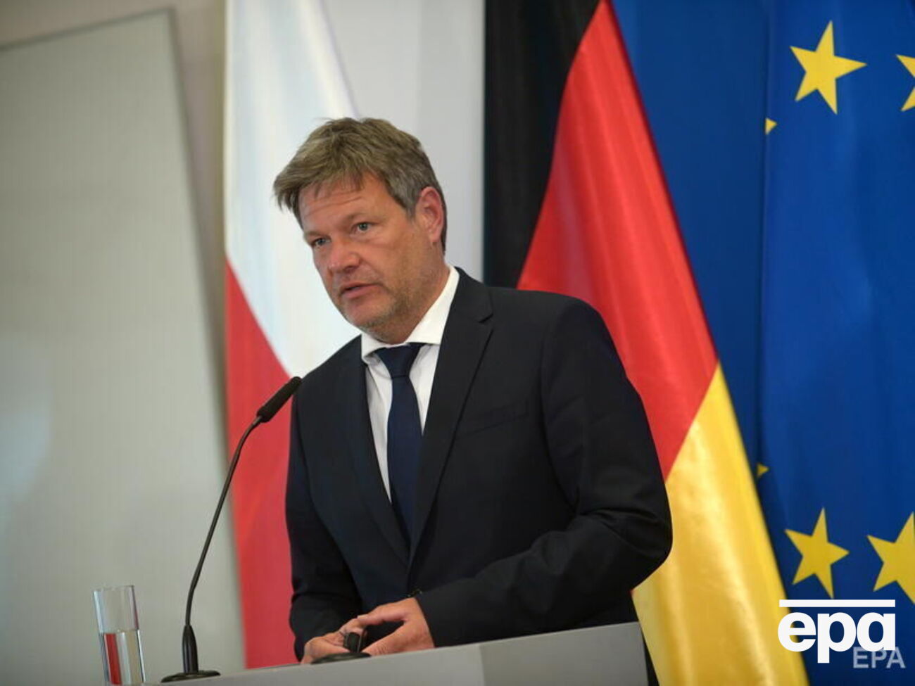 Хабек заявил, что&nbsp;поддержка Германией Украины и санкции против России привели к более низким прогнозам роста страны