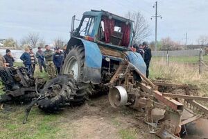 Водій трактора не постраждав