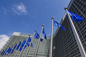 Еврокомиссия предлагает создать инструмент подбора кадров, который облегчит доступ к рынку труда для беженцев из Украины