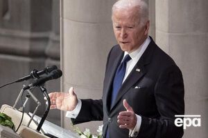 Байден: Ми надаватимемо ще більше артилерії, броньованих машин, протитанкових систем, які так ефективно використовують українські захисники на полі бою