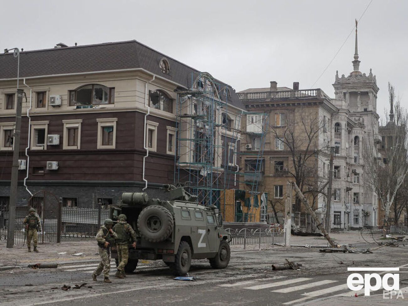 Окупантам не вдалося захопити весь Маріуполь, і вони й далі завдають по ньому авіаудари
