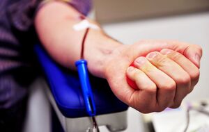 Уже известно о 700 случаях вынужденного донорства крови в Луганской и Донецкой областях