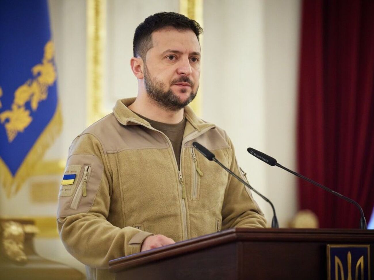 Зеленский: Постоянные бомбардировки, удары по инфраструктуре и жилым районам свидетельствуют о том, что Россия хочет сделать безлюдной территорию Донбасса