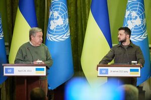 Зеленський говорив учора, що ракетний удар по Києву під час візиту Гутерріша "багато говорить" про бажання РФ принизити ООН