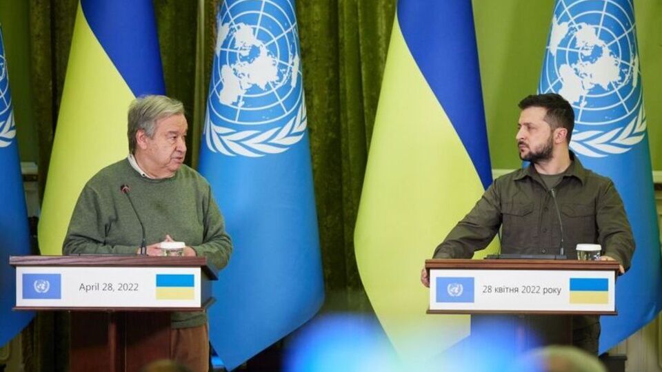 Зеленський говорив учора, що ракетний удар по Києву під час візиту Гутерріша "багато говорить" про бажання РФ принизити ООН