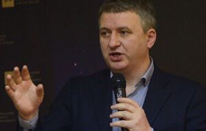 Думаю об операции "Немезида", как спецслужбы находят по всему миру мразей, которые убивали наших людей