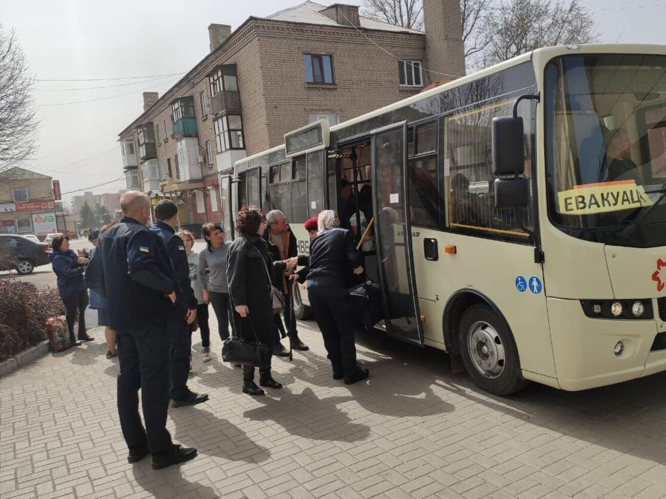 Глава Донецкой ОГА подчеркнул, что чем меньше будет мирных жителей в области, тем легче будет ее защищать