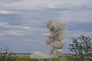 З огляду на супутникові знімки, ще в четвер міст був цілим