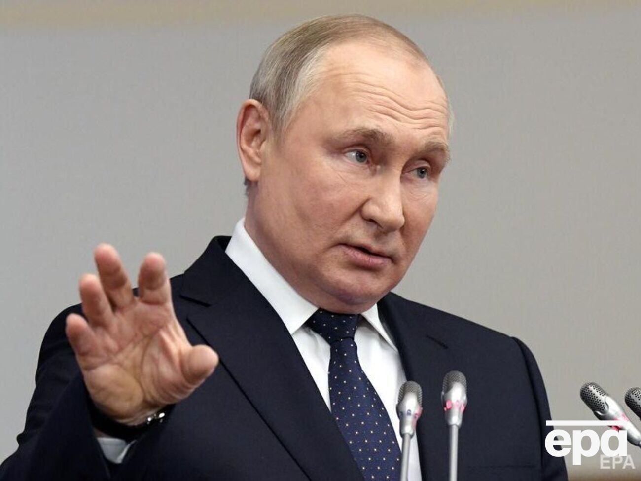 Путин, по словам российского актера Смольянинова, виртуозно владеет приемами манипуляций