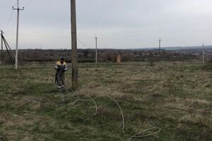 Компанія працює відповідно до спеціальної дозвільної процедури на виконання робіт для того, щоб електромонтери могли безпечно працювати, зазначили у ДТЕК