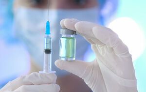 Вакцина проти гепатиту В – перша, яку вводять дитині