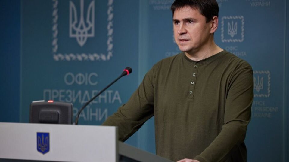 Подоляк напомнил, что Россия не может обсуждать санкции с Украиной без участия тех стран, которые их вводили