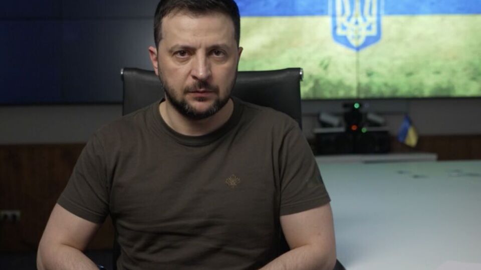 Зеленський зазначив, що ще тисячі солдатів РФ буде вбито й поранено найближчими тижнями і російське командування це розуміє
