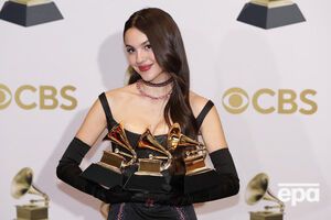 Американська співачка Олівія Родріго стала тріумфаторкою "Греммі 2022"