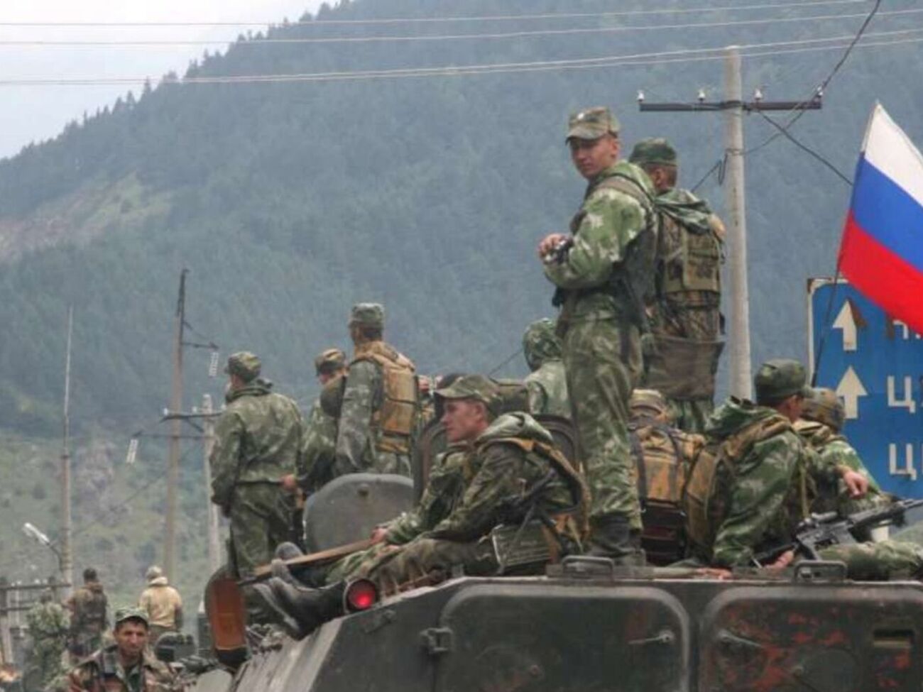 ГУР Минобороны обнародовало имена оккупантов, даты рождения, их паспортные данные и воинские звания