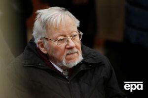 Ландсбергис: Мне больно за каждого человека, за каждого убитого ребенка