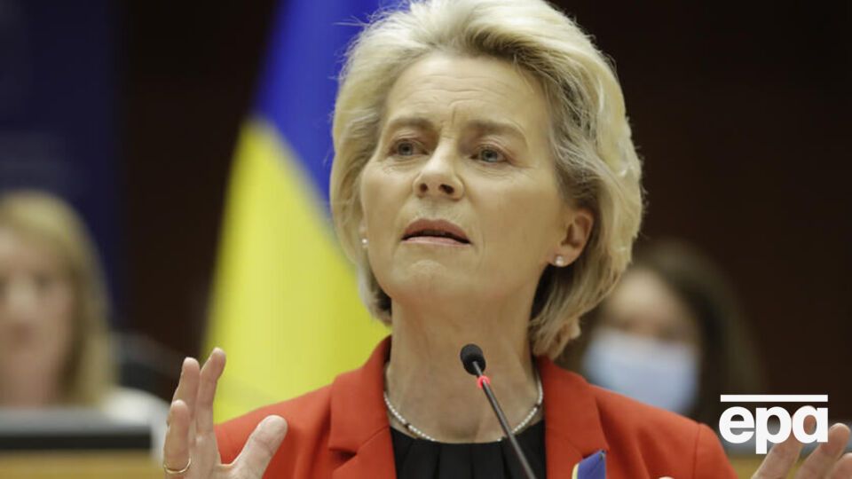 Фон дер Ляєн: Провела розмову з президентом Зеленським про жорстокі вбивства мирних жителів у Бучі та інших містах України