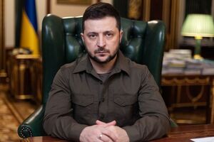 Зеленский: Особенно трудно смотреть на следы пуль на машинах с надписью "Дети"