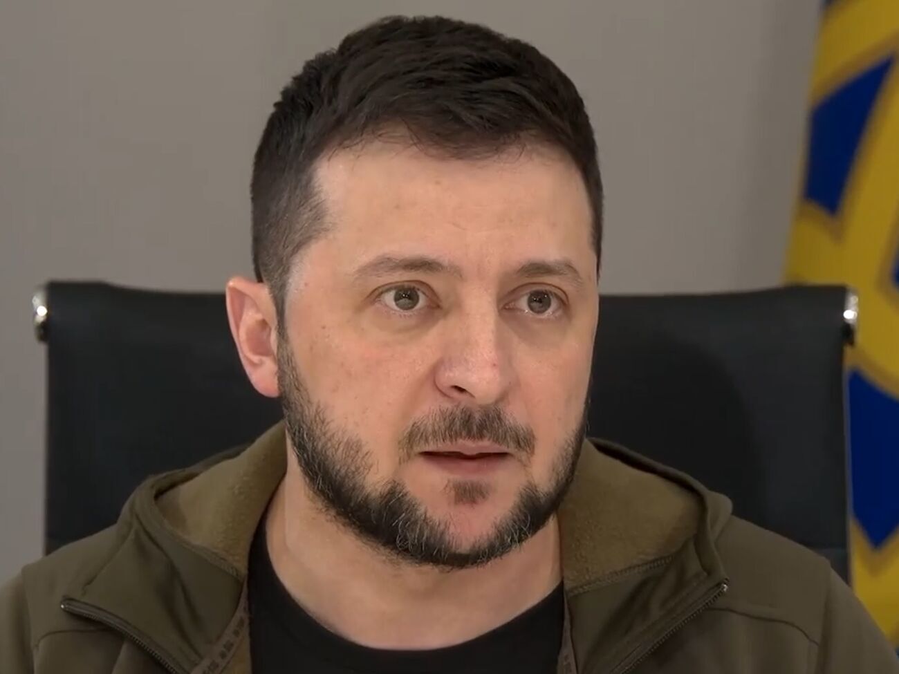 Зеленский:&nbsp;Нам не нужно 40 стран, которые готовы по команде включиться и воевать за Украину. Нам нужен круг стран, готовых в течение 24 часов предоставить любое оружие и ввести санкции