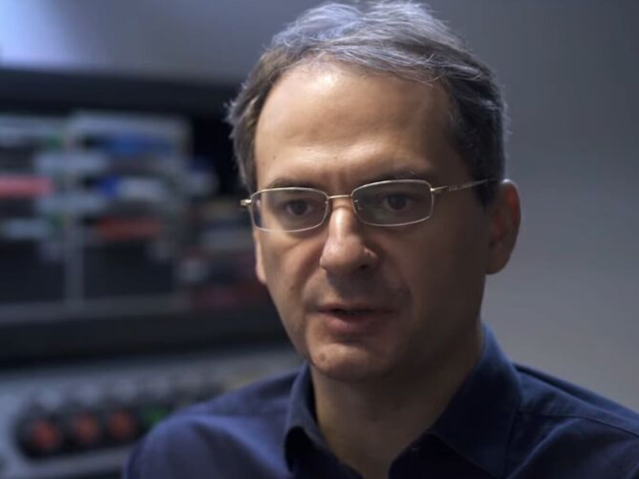 Грозев:&nbsp;Если не будет гарантий, что Путин будет через год на своем месте, возникнет вопрос: "Зачем мне рисковать?"