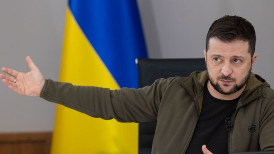 Зеленский: Если завтра нам предложат вступить в НАТО – завтра – не играть снова с нашей жизнью, а серьезно – будем, значит, вступать