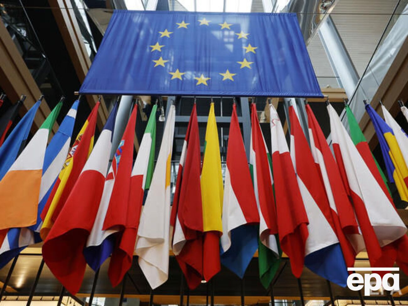 Кількість дипломатів Росії, яких висилає Захід, наближається до 300, пишуть у РФ