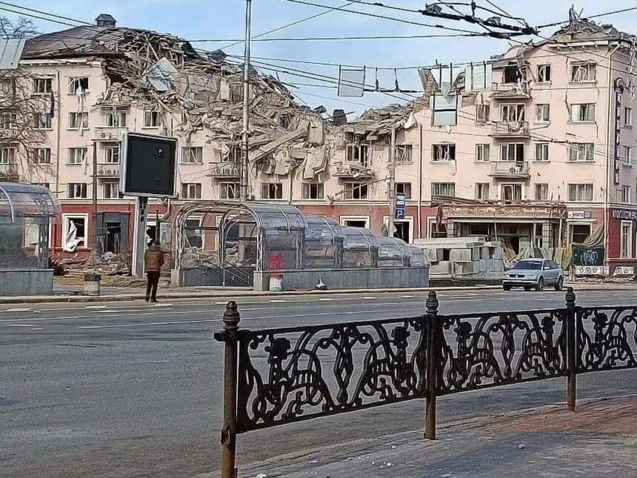 Чаус призвал жителей Чернигова и его пригородов пока не возвращаться в свои дома