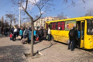 Сегодня из Луганской области эвакуировали более тысячи человек