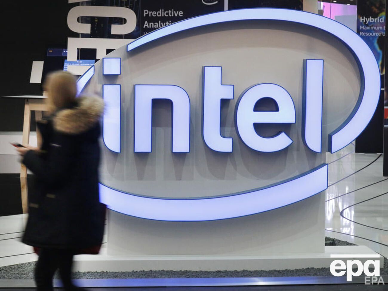 Intel прекратила все поставки клиентам из РФ и Беларуси&nbsp;3 марта