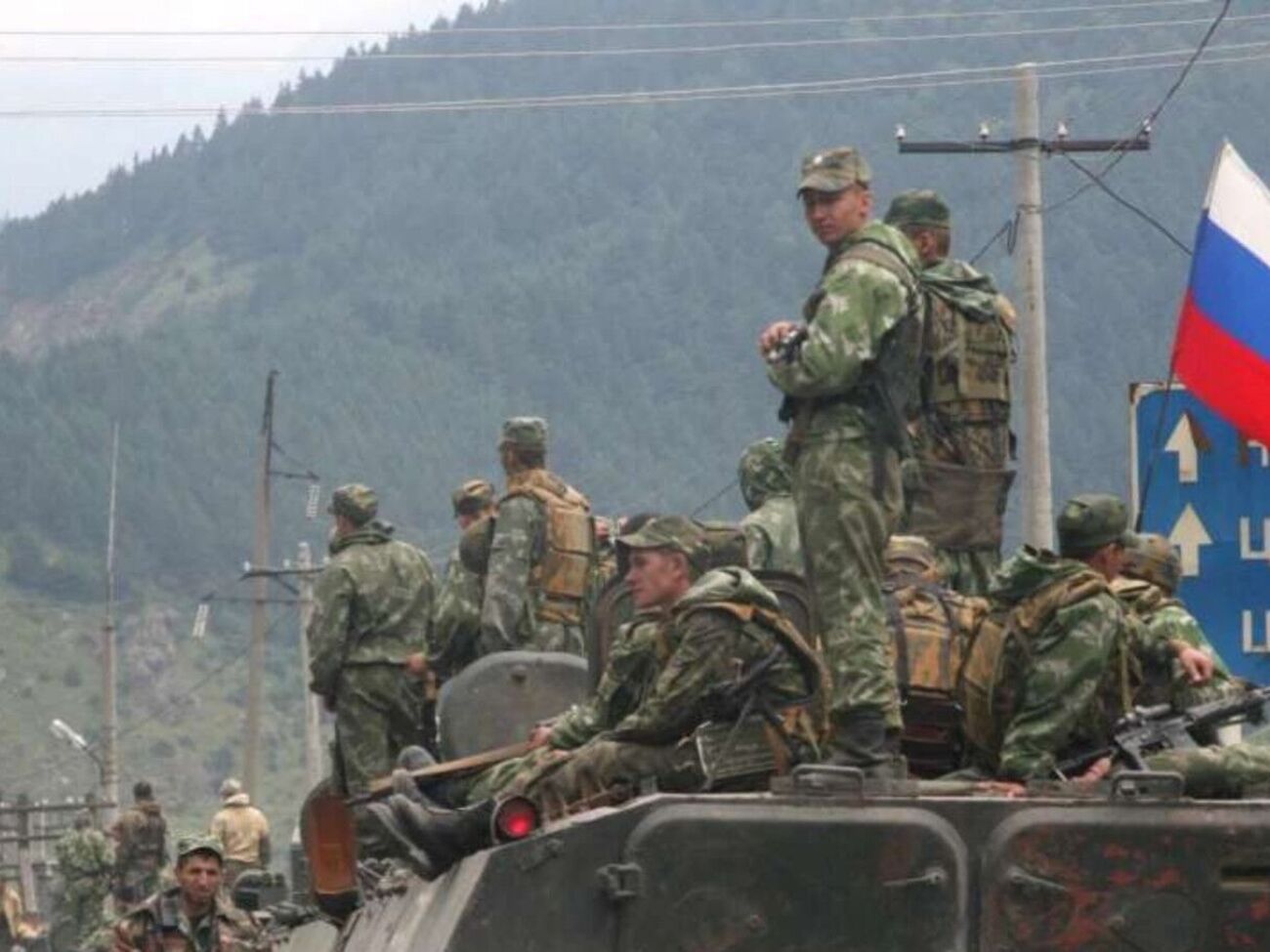 За словами окупанта, його товариші по службі погрожували російським генералам скласти зброю