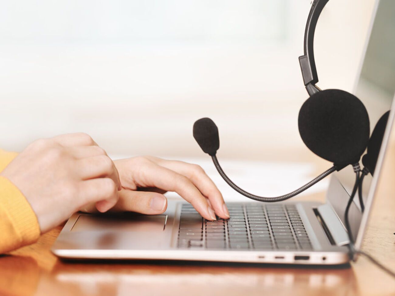 Телефонная линия работает круглосуточно, сообщили в НПУ