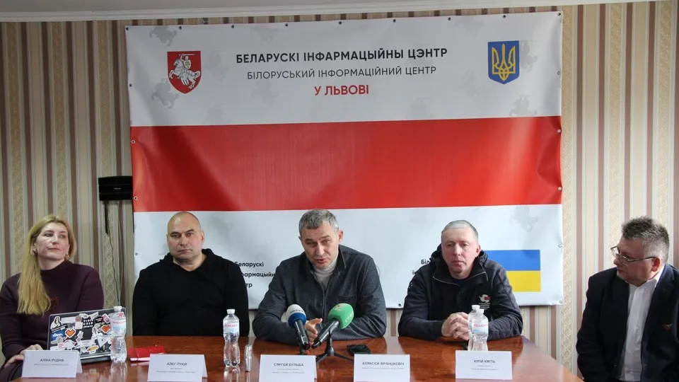 Білоруські опозиціонери вважають, що "є білоруси, а є лукашисти"
