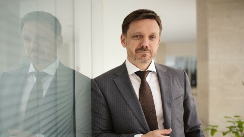 Сейчас Мецгер, возможно, является советником министра инфраструктуры