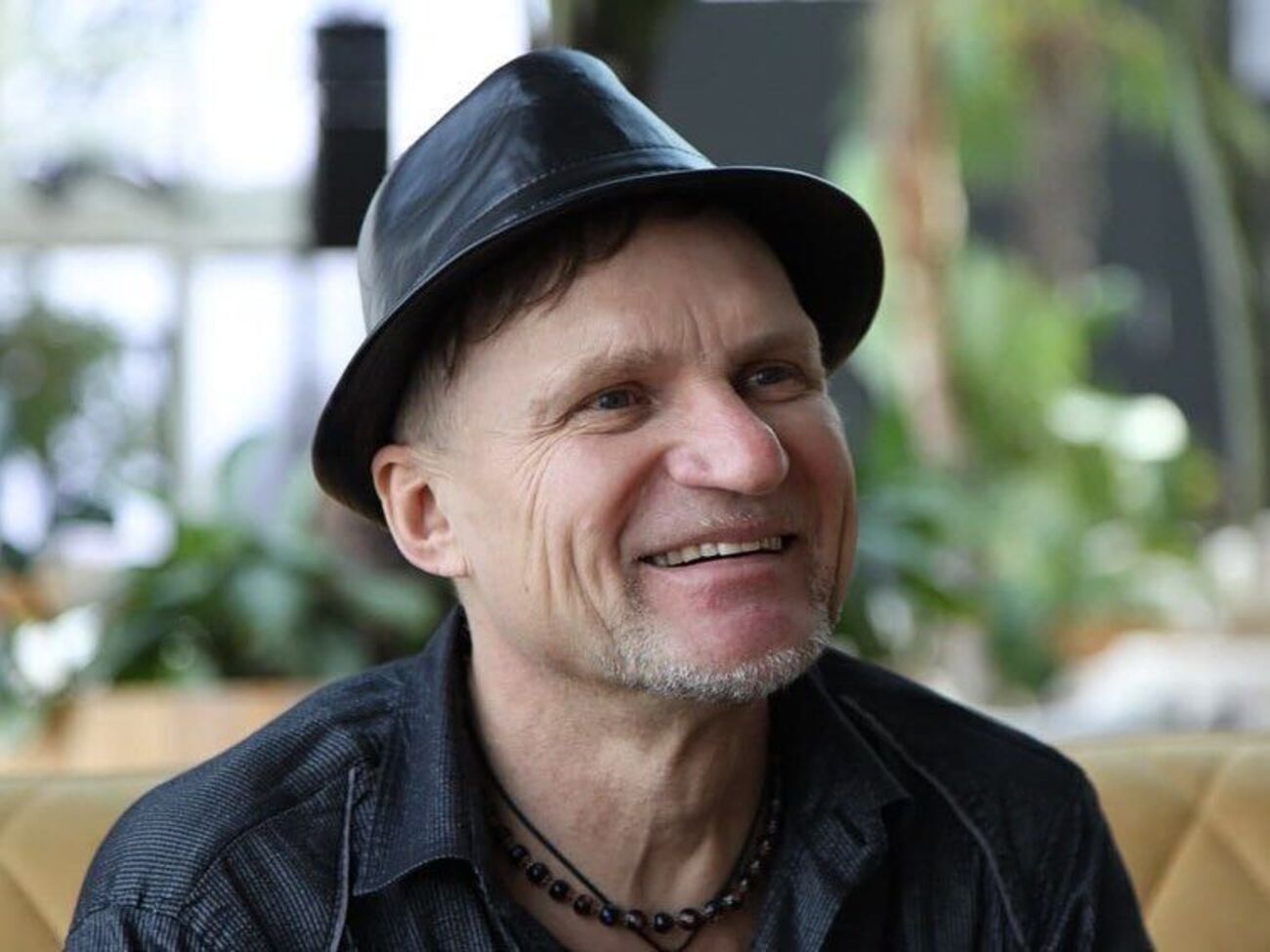 Скрипка: Украли якусь фігню, а безцінні шедеври для них не цікаві