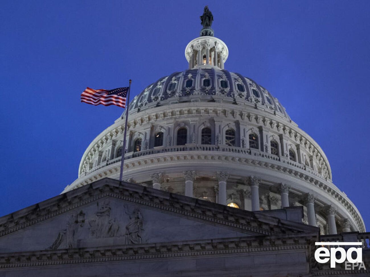 Сенат одноголосно підтримав законопроєкт про постачання озброєння Україні