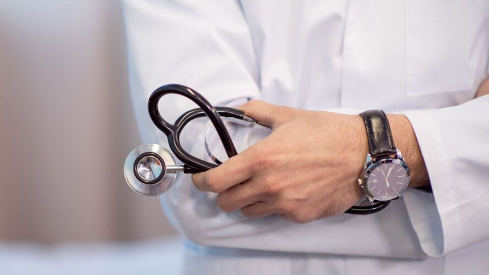 Оккупанты вывезли из Мариуполя персонал больницы и ее пациентов