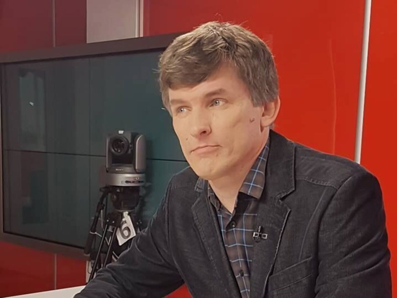 Через наближення 9 травня Путін поставить своїх воєначальників у тісні часові рамки. Вони нароблять купу помилок, чим скористаються наші військові