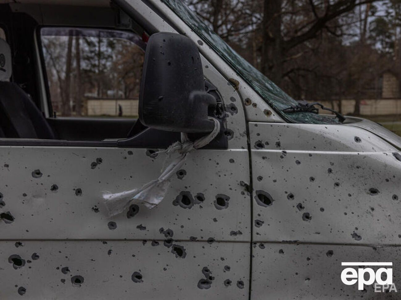 У Бучі після російської окупації знайшли сотні вбитих мирних жителів