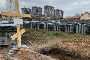 За время оккупации города российские военные убили в Буче около 320 мирных жителей, сообщил мэр Федорук