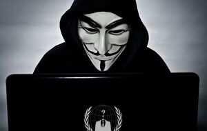Anonymous: Ми не зупинимося, поки не розкриємо всі ваші секрети