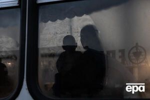 В Украине практически ежедневно работают гуманитарные коридоры для эвакуации граждан из зон боевых действий